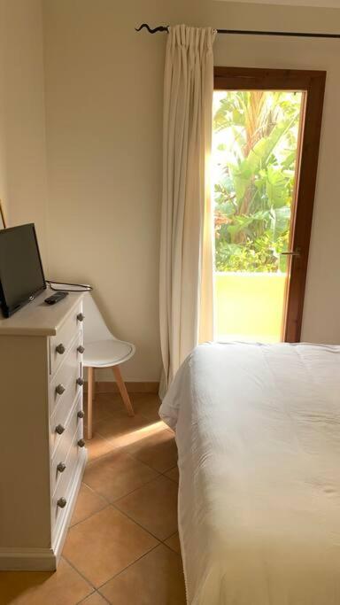 Nest House - Esclusivo Appartamento Marina Di Olbia- Mater Olbia - Beaches - Close To The Airport - Private Parking- Full Comforts - Экстерьер фото