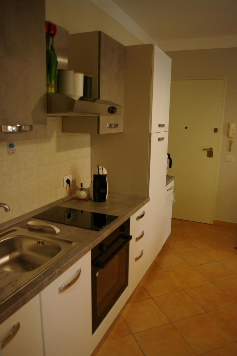 Nest House - Esclusivo Appartamento Marina Di Olbia- Mater Olbia - Beaches - Close To The Airport - Private Parking- Full Comforts - Экстерьер фото
